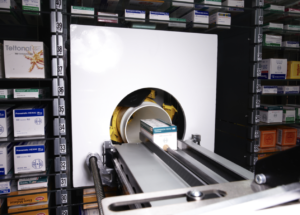 Estação de Carregamento Automático - Integração com equipamentos de dispensação.